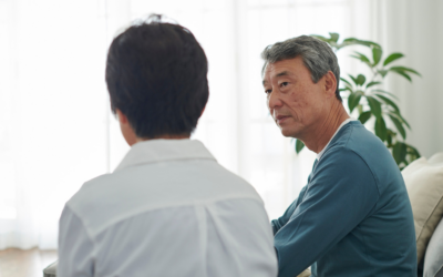 Alzheimer: O Papel da Fisioterapia na Manutenção da Mobilidade em Casa